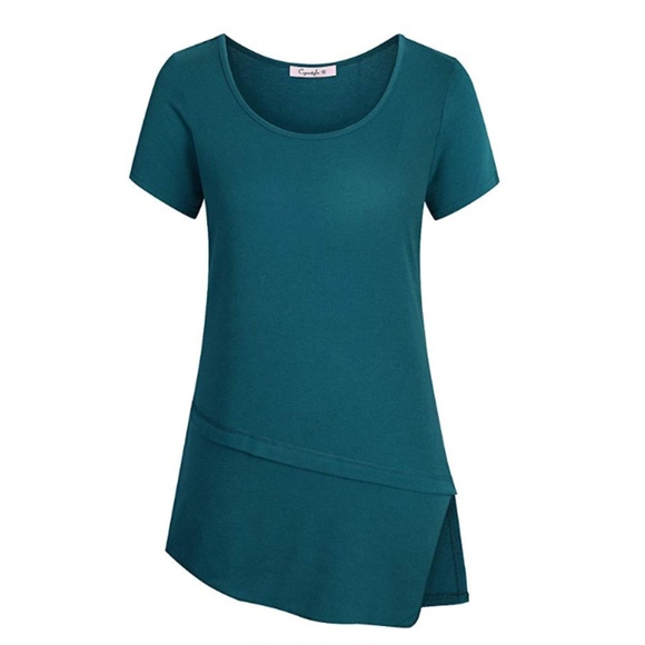 Cyanstyle Tops - NWOT Scoop Neck A-Line Layered Tunic